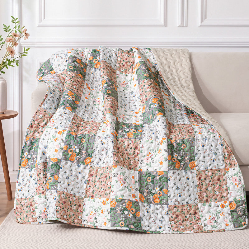 Exclusivo Mezcla Microfiber Boho Patchwork Pattern Quilted Throw Blanket for Bed, Soft and Lightweight Throw Quilt (60"x 80",Camel)