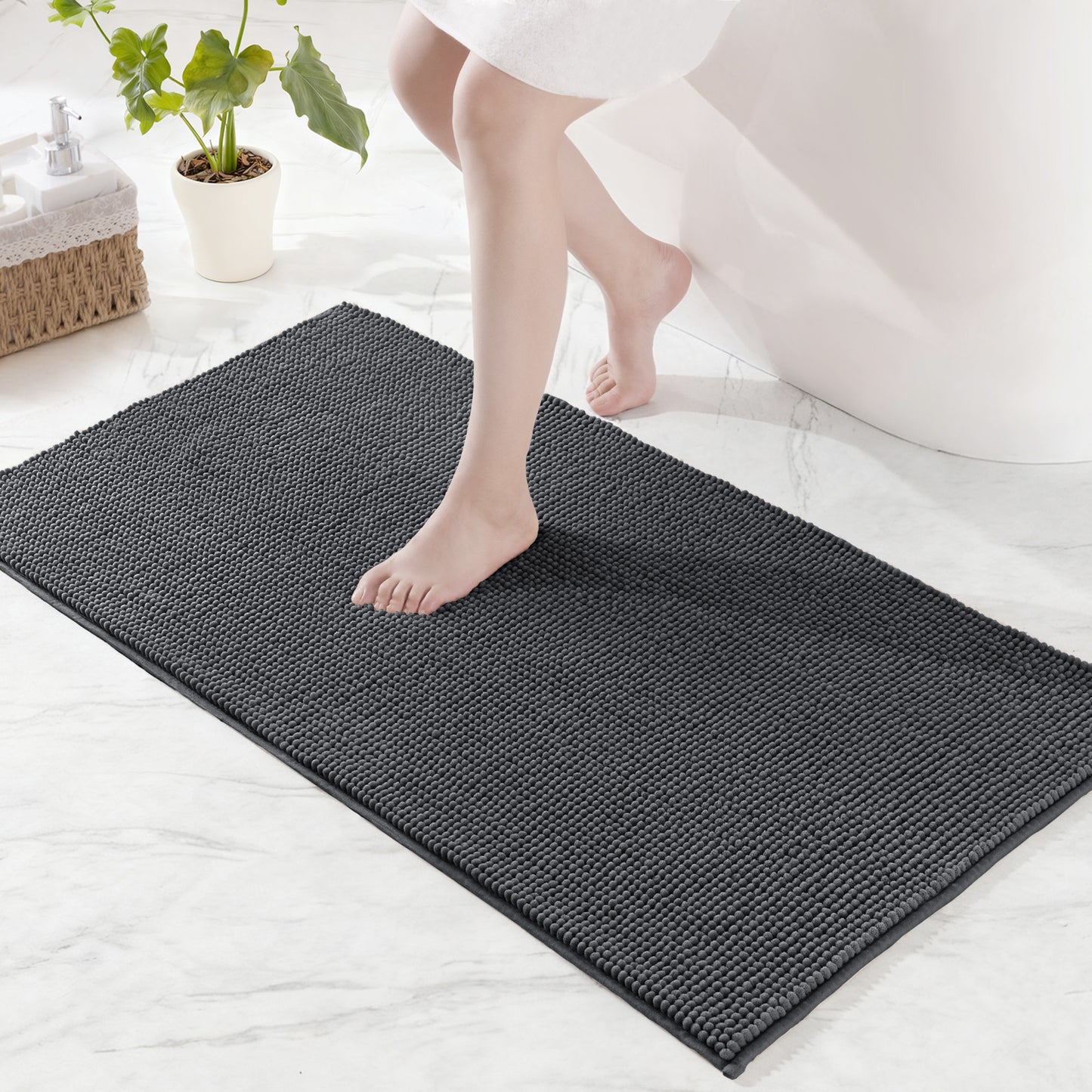 Exclusivo Mezcla Bathroom Rugs Mat 24x47, Extra Soft Absorbent Chenille Bath Rugs Mat, Quick Dry, Machine Washable Bath Mats for Bathroom Floor, Shower, Home Decor, Grey