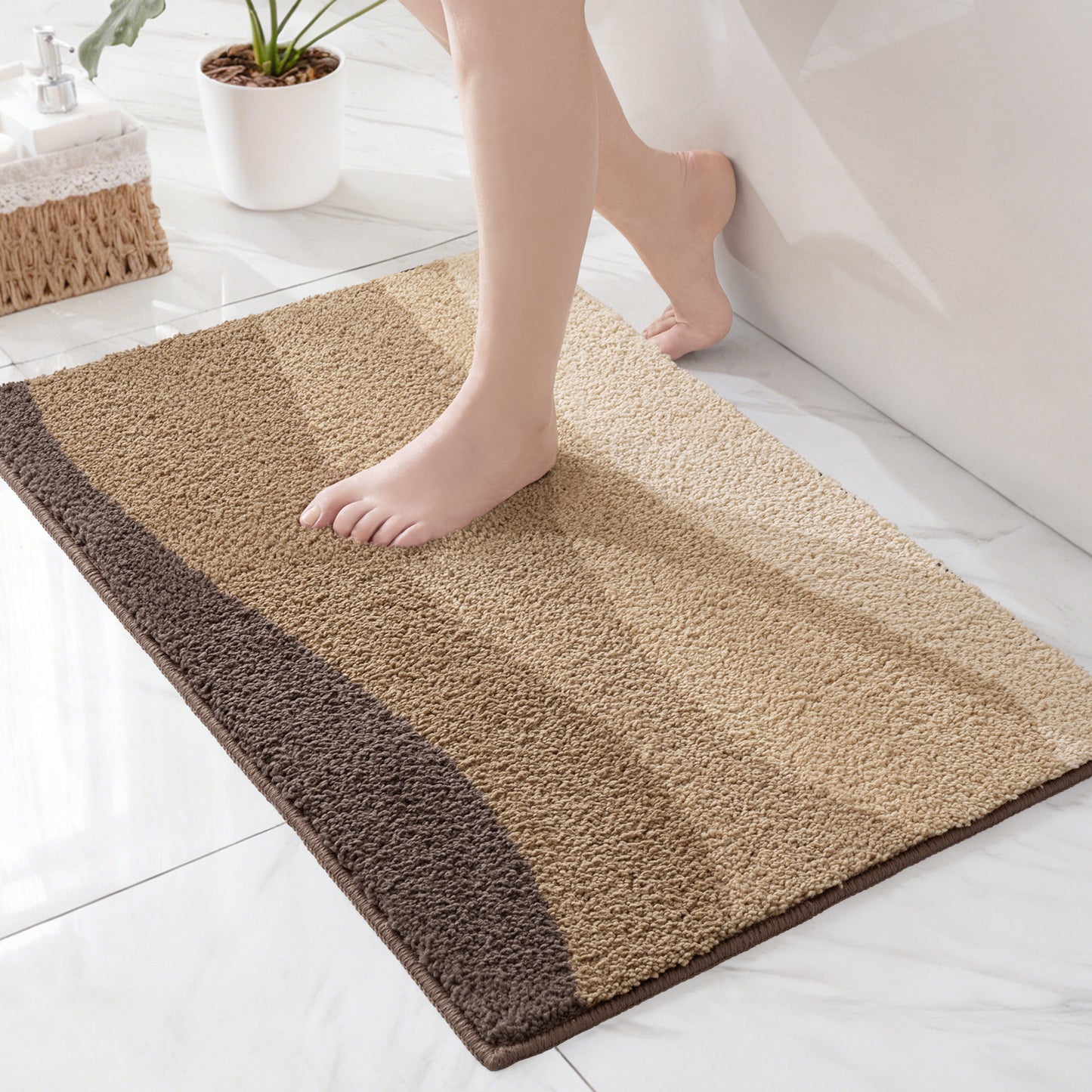 Exclusivo Mezcla Bathroom Rugs Mat 24x36, Extra Soft Non Slip Absorbent Water Microfiber Bath Rugs, Machine Washable Quick Dry Bath Mats for Bathroom Floor, Shower, Home Decor, Waved Camel