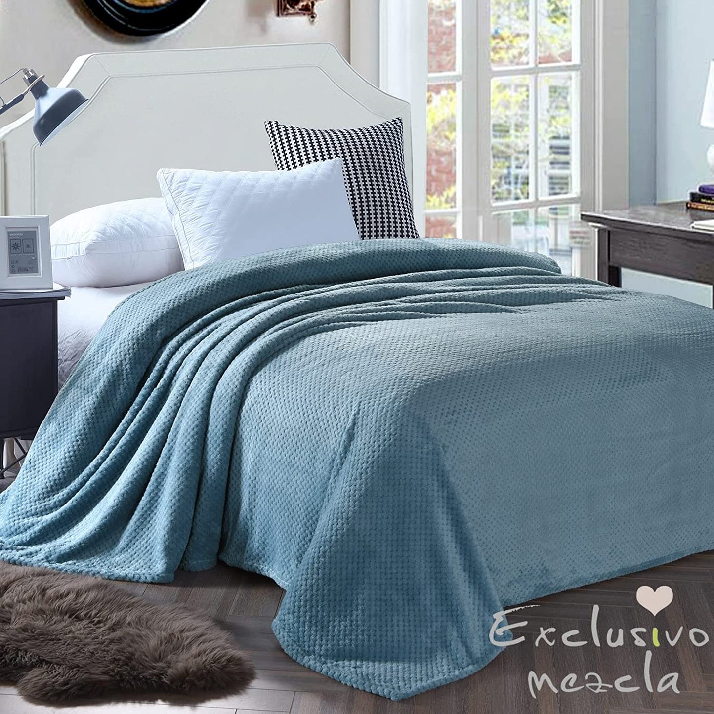 Exclusivo Mezcla Waffle Textured Soft Fleece Blanket,Twin Size Bed Blanket (Slate Blue,90x66 inch)-Cozy,Warm and Lightweight